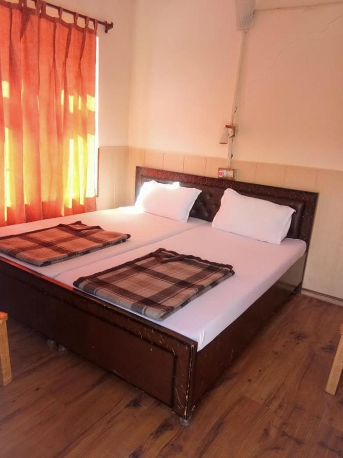 Hotel Gyespa Kyelang ภายนอก รูปภาพ